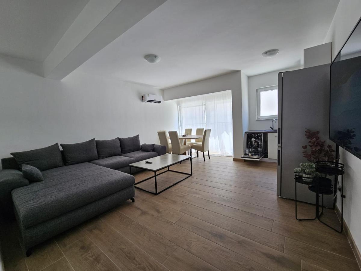 Harmony Suites Bol Exteriér fotografie