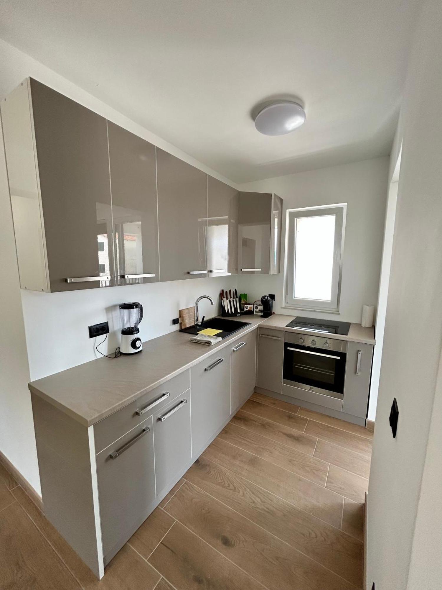 Harmony Suites Bol Exteriér fotografie