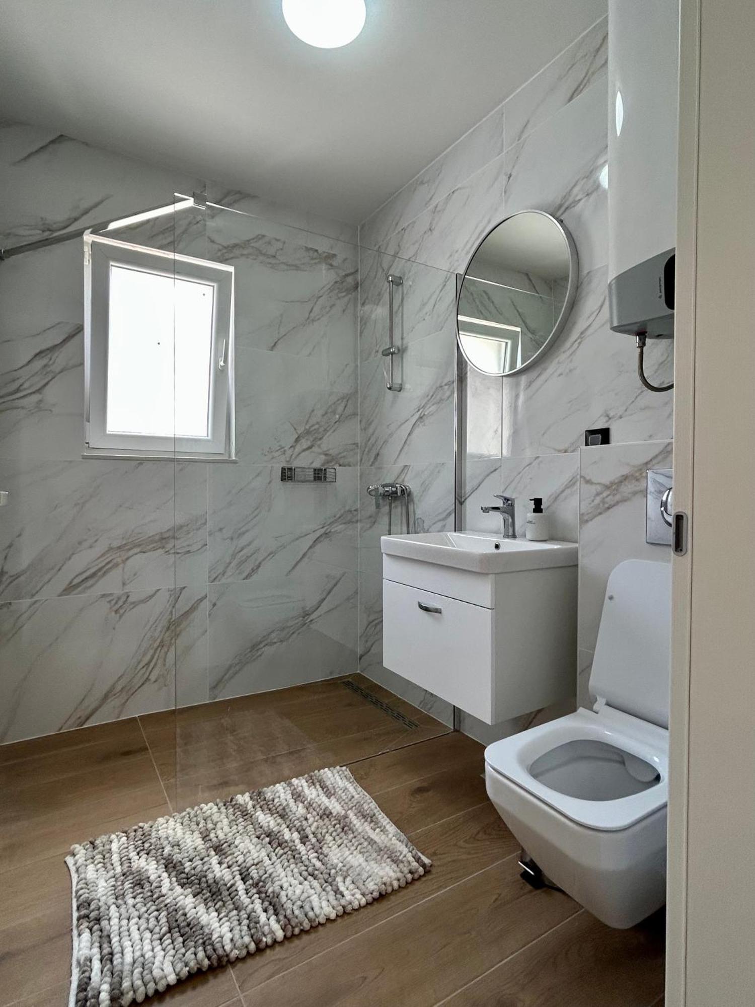 Harmony Suites Bol Exteriér fotografie